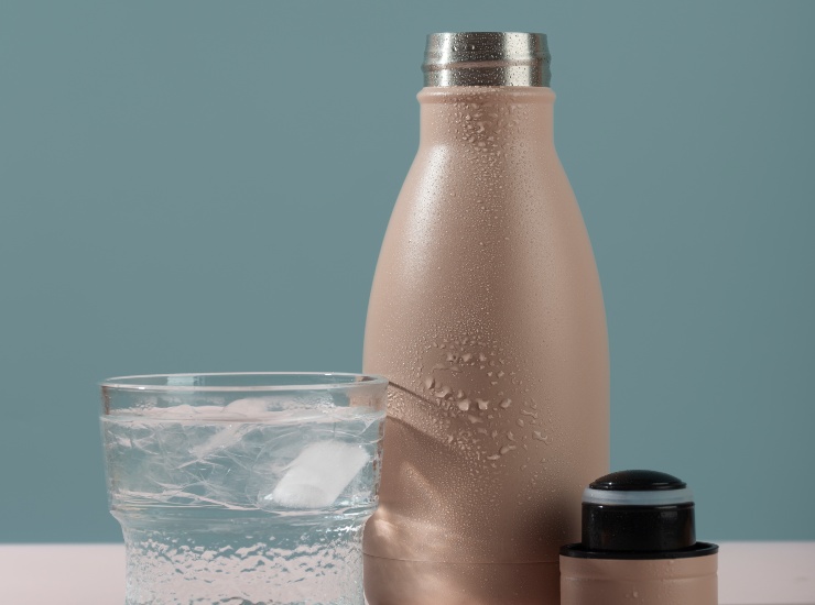 Borraccia con acqua