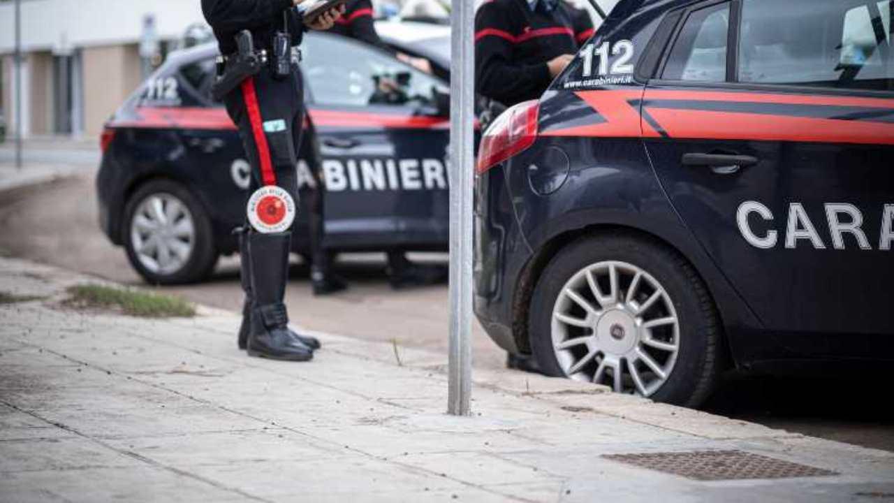 «Favorisca ricevuta ARC» | Posti di blocco: addio al leggendario “Patente e Libretto”, ora ti chiedono solo questo