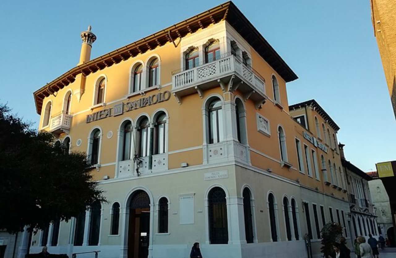 palazzo sede intesa san paolo