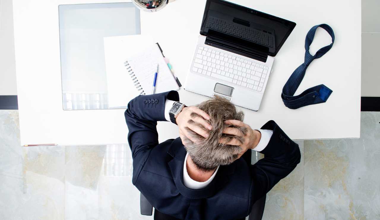 Addio allo stipendio di Novembre: cosa sapere