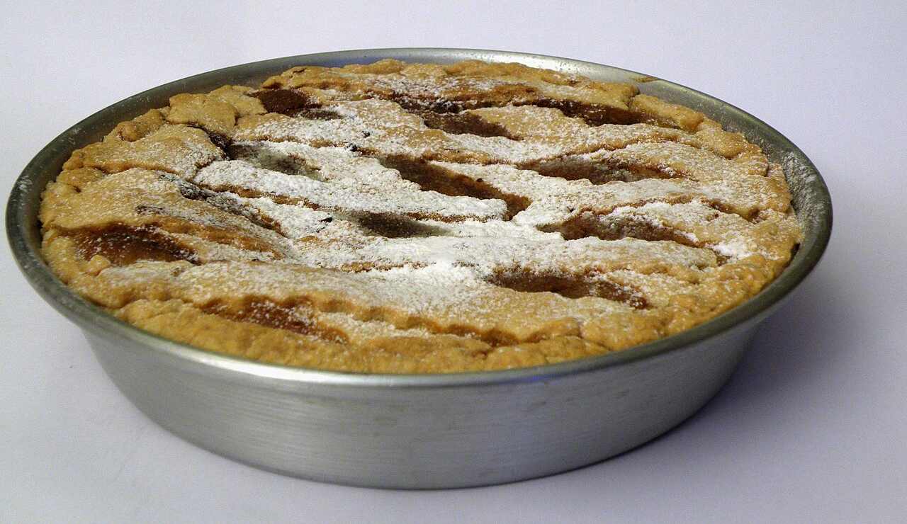 Pastiera Napoletana 2.0 | agrumi in più, zucchero ridotto: la versione moderna che ha conquistato i maestri